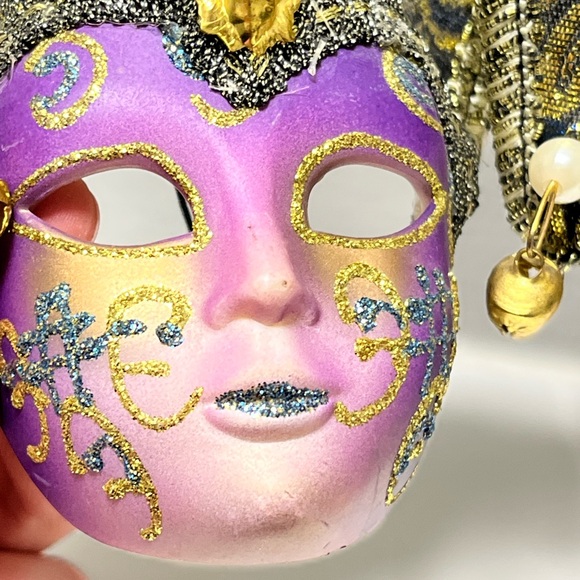 Vintage Venetian Jesters Masks Set of Three Home Decor Art - Picture 11 of 11